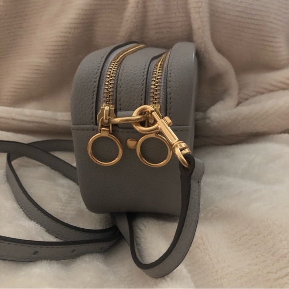 Tory Burch Ladies’ Perry Bombe Mini Bag in Bay Gray - Picture 5 of 8